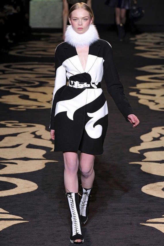 Versace 2011 – 2012 sonbahar kış koleksiyonu